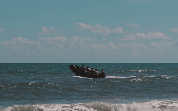 26th MEU MRF conducts dive operations training at Camp Lejeune