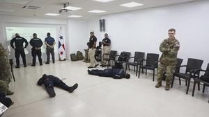 U.S. Army and Panamanian Security Forces train in Tactical Combat Casualty Care - Test Out