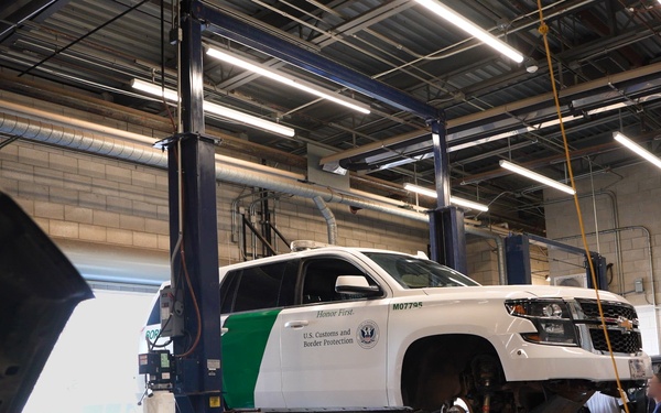 U.S. Border Patrol Mechanics Maintain San Diego Sector Fleet