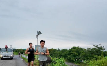 From the Far East to the Finish Line: Spc. Junho Yi 's Story