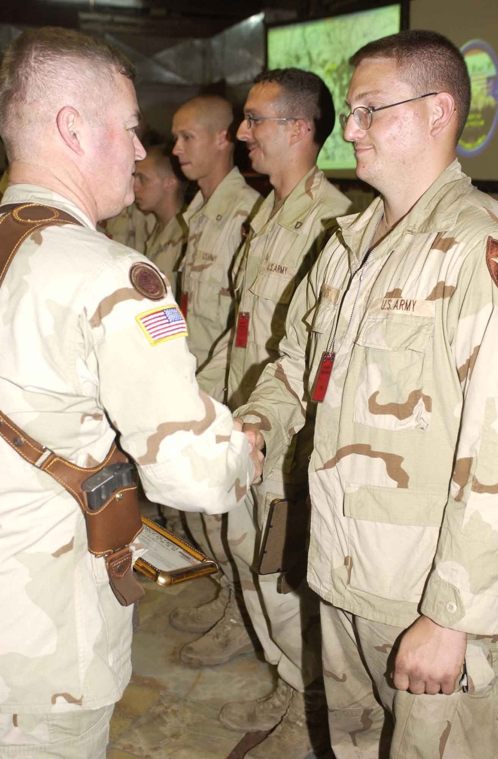 Army soldier in receives award in Iraq