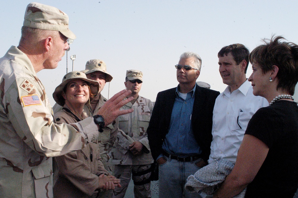 Senators Visit Troops