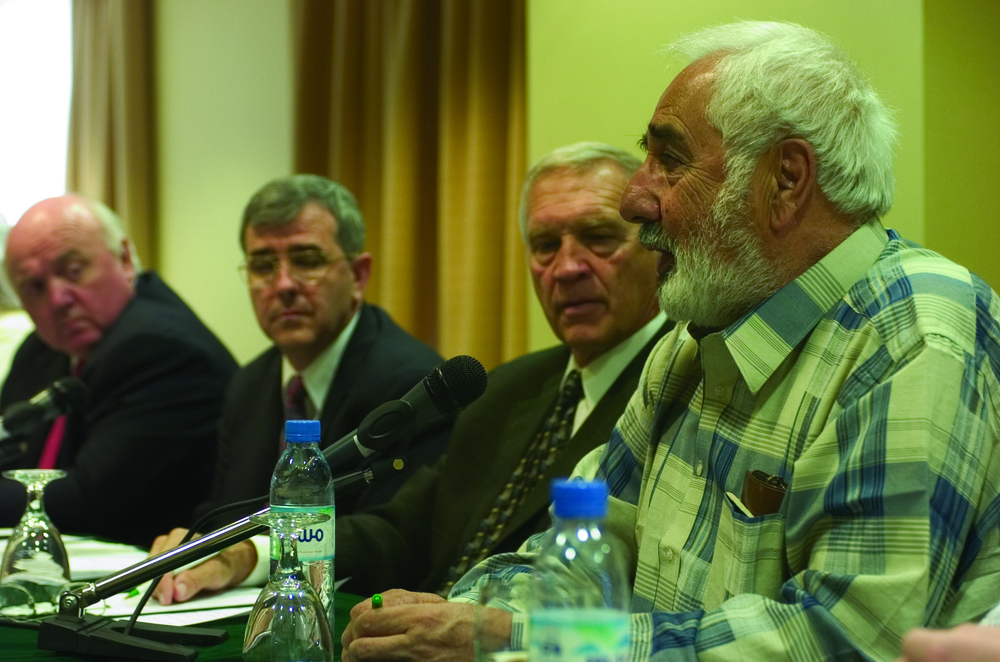 Afghan Veterinary chief speaks at conference