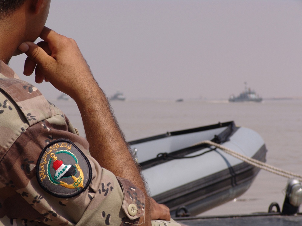 Iraqi navy casts off in defense of coastal waters