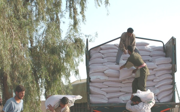 Seeds Sprout Successful Future for Farmers_1