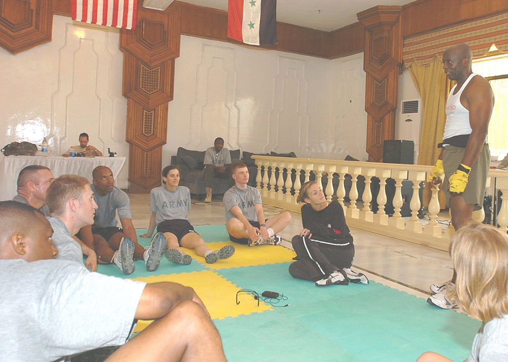 Billy Blanks talks with Soldiers