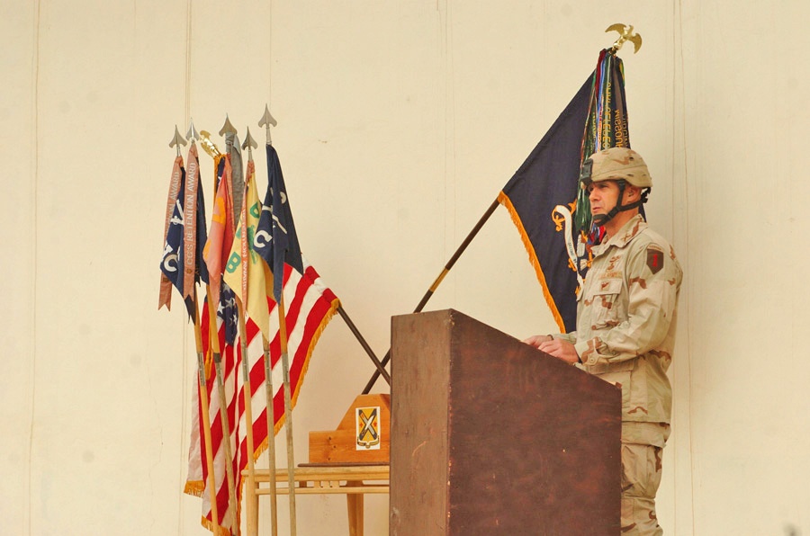 LTC Newell addresses Soldiers gathered for a memorial service