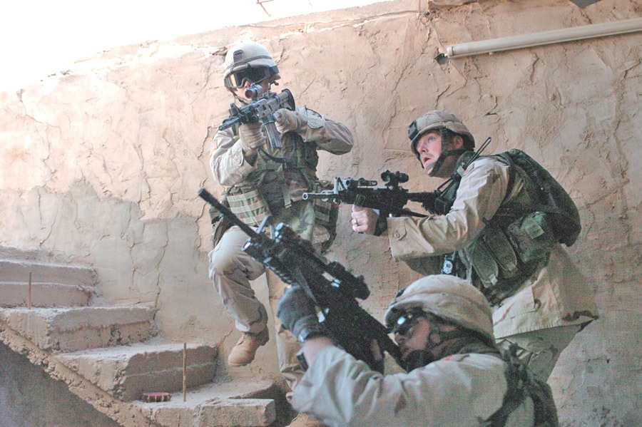 Soldiers clear a house in southern Fallujah