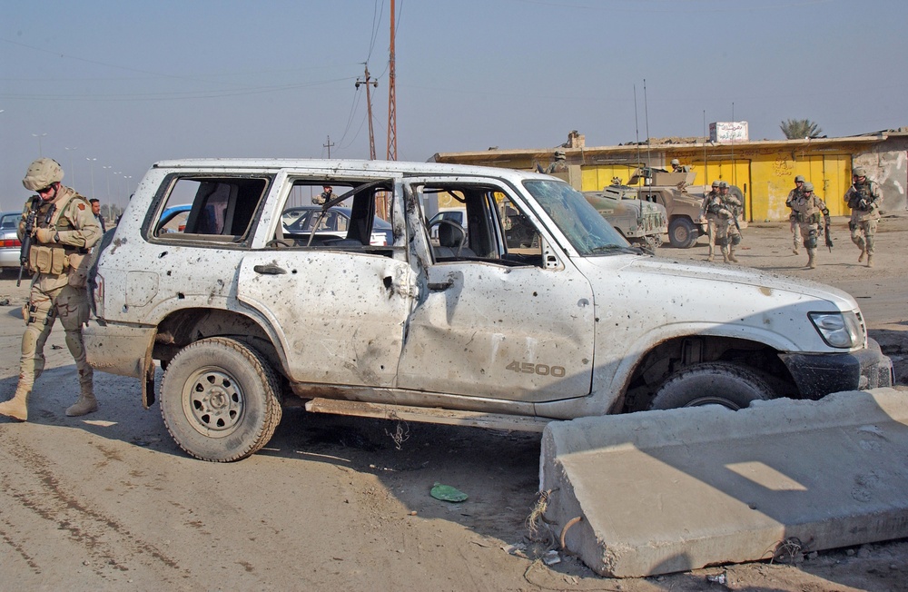 Maj. Crump moves towards the police station