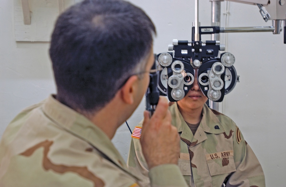 Spc. Tracy Duran Gets Her Eyes Checked