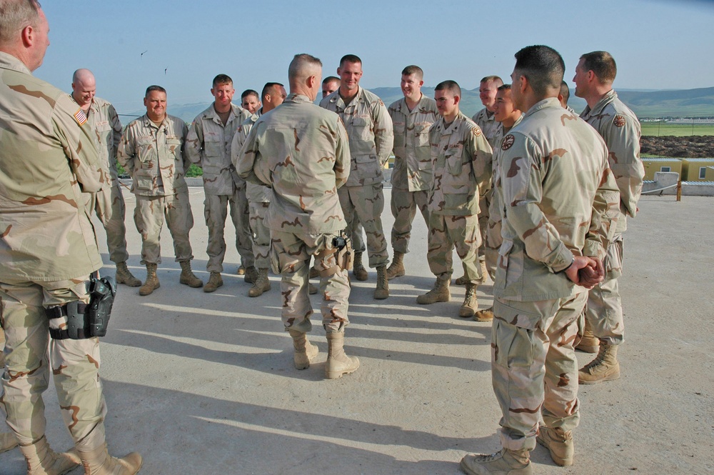 Sgt. Maj. Mellinger addresses Idaho Nation Guard Soldiers