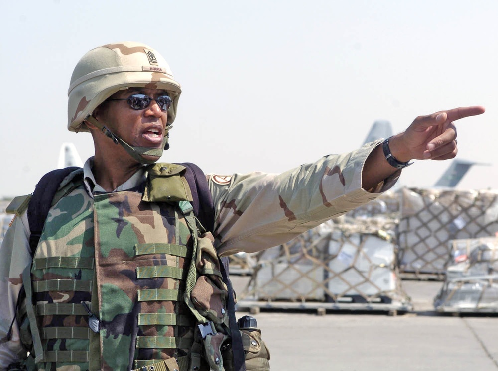 1st. Sgt. Byron Brown gives Soldiers the location