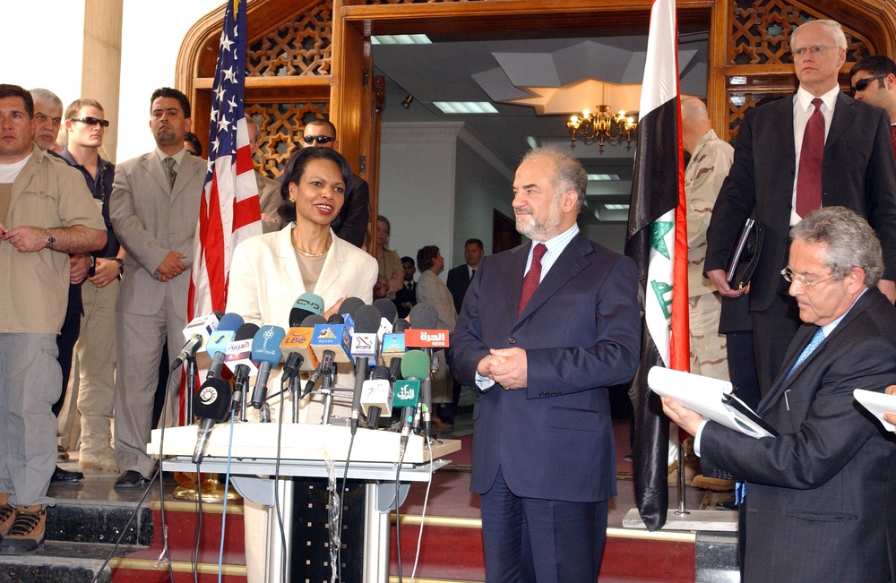 Condoleezza Rice and Iraqi Prime Minister Ibrahim Al-Jafaari