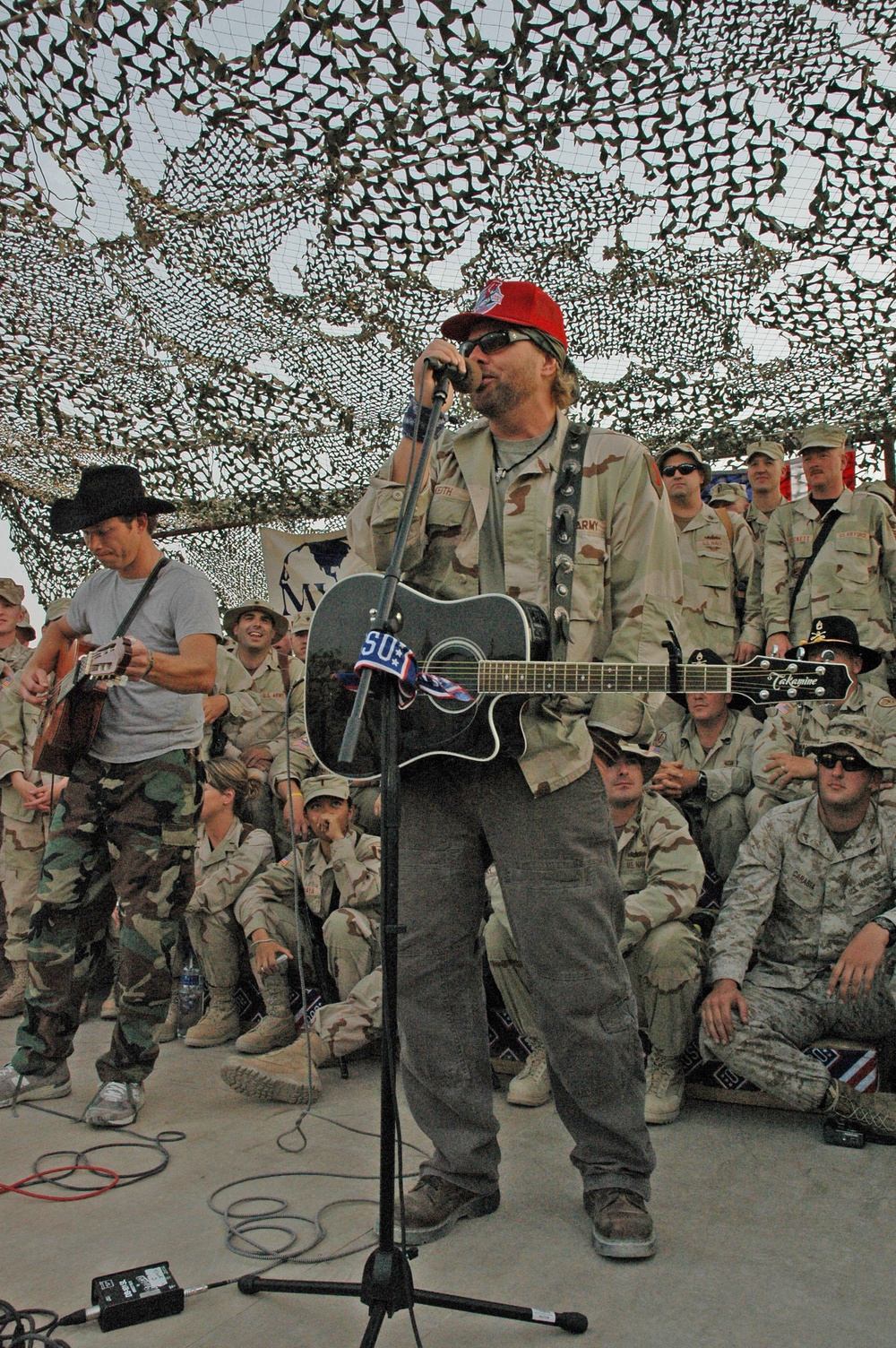 Toby Keith performs an acoustic set with Scott Emrick