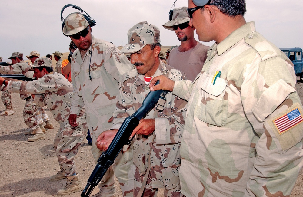 Special Forces and ROK Army training Iraqi Soldiers