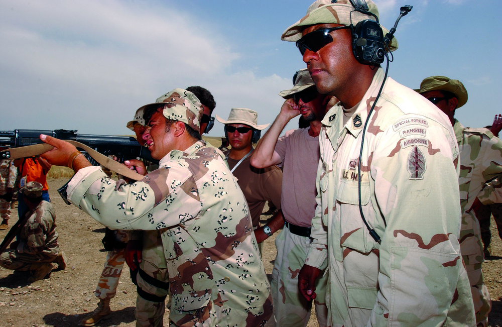 Special Forces and ROK Army training Iraqi Soldiers