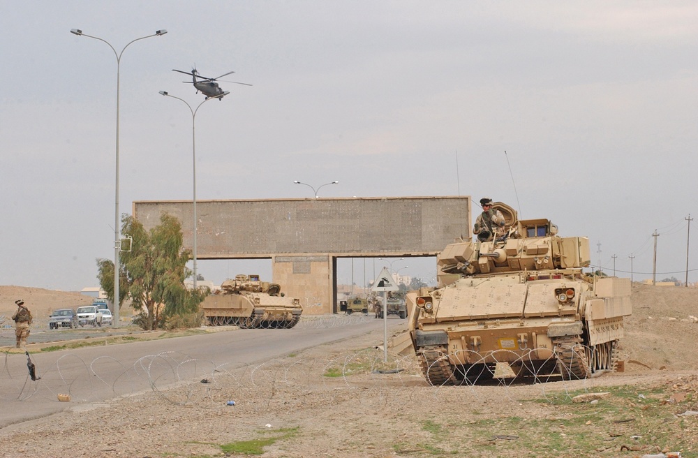 An platoon of M3A3 Bradley Fighting Vehicles