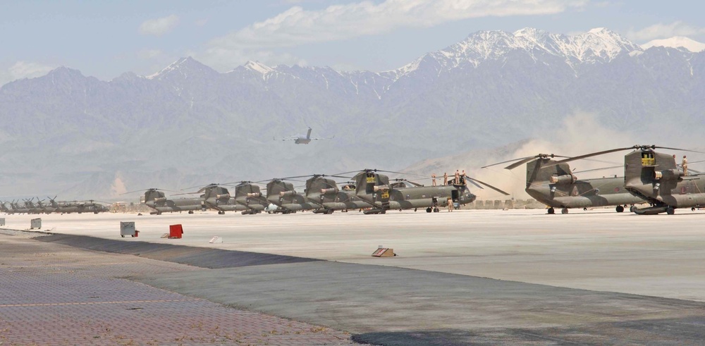 C-17 takes off from Bagram Air Field