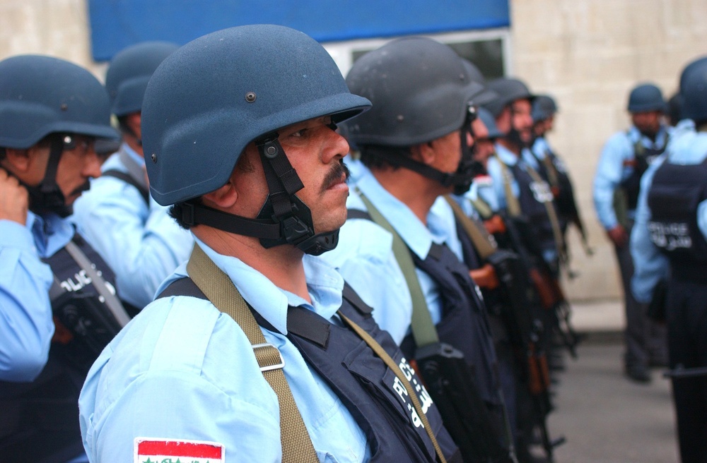 Iraqi Police Graduates