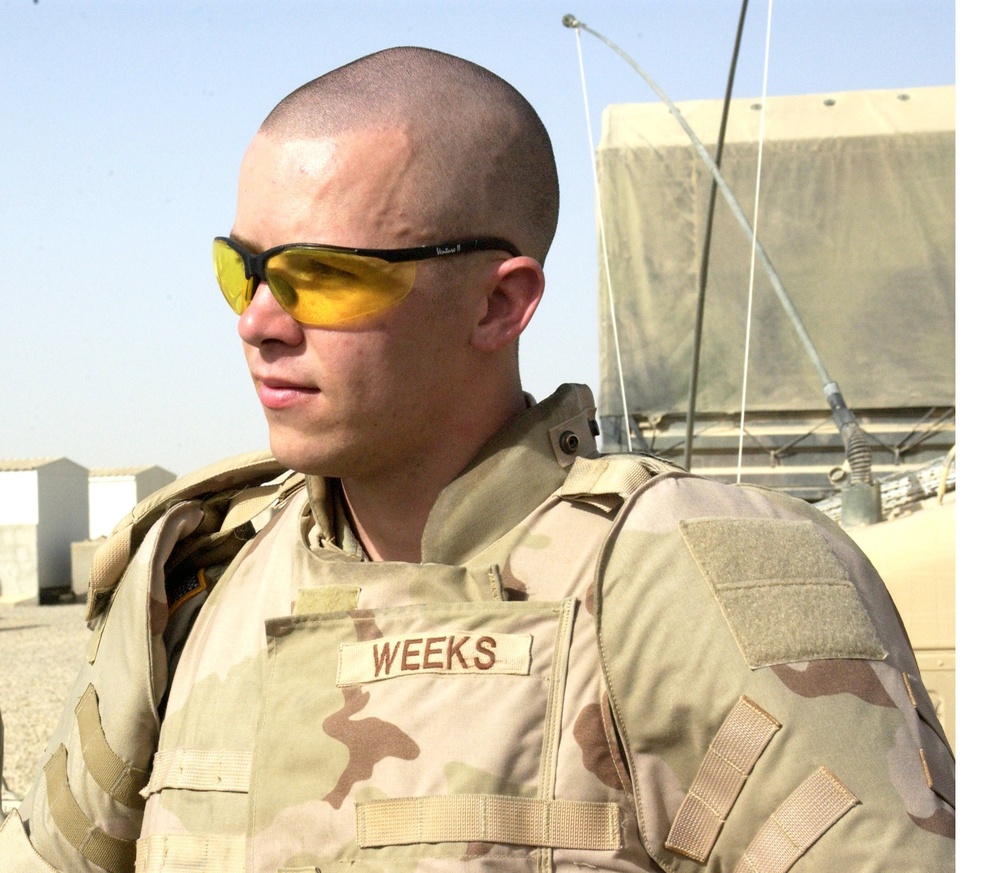 US and Iraqi Armies search for insurgents and weapon caches. US and Iraqi Armies search for insurgents and weapon caches.