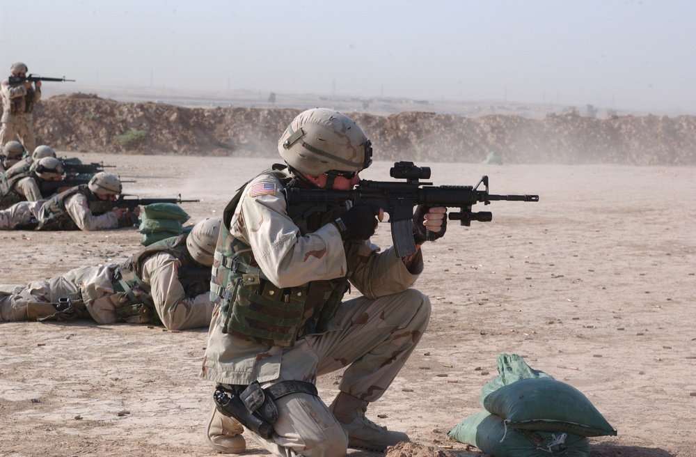 Iraqi military and American Soldiers take to range together