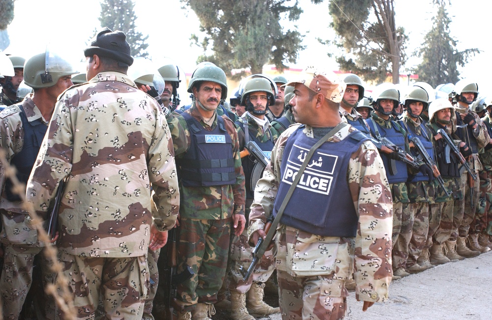 IP gather for a speech by the Iraqi Minister of the Interior