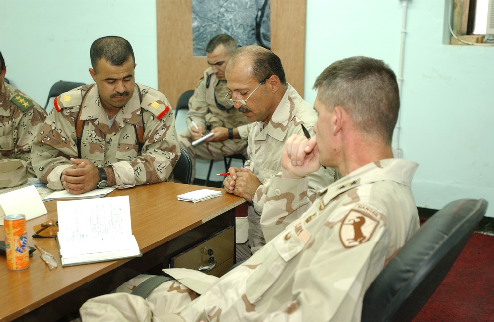 Maj. Gen. Rodriguez discusses the needs of the Iraqi troops