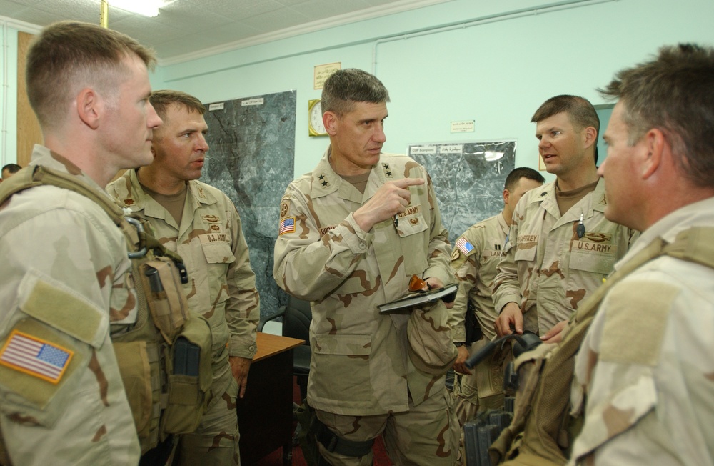 Maj. Gen. Rodriguez discusses the needs of the Iraqi troops