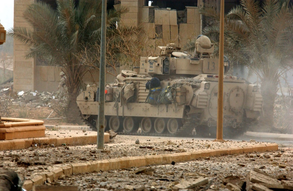 3rd Infantry Division patrols streets of Baghdad
