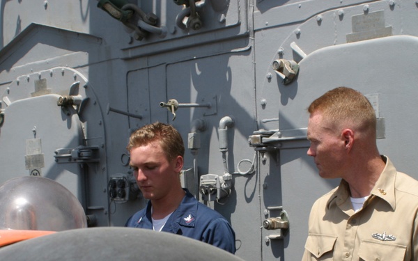 Mineman 3rd Class Sweet explains the capabilities of an MNV