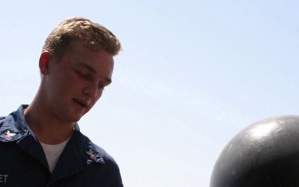 Mineman 3rd Class Sweet explains the capabilities of an MNV