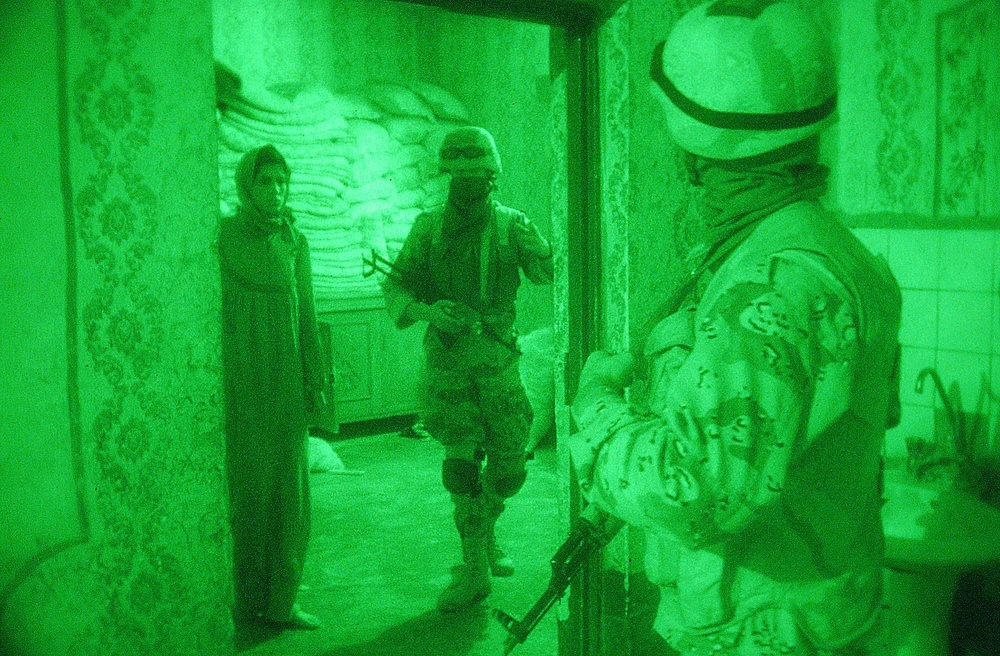 Dvids Images Iraqi Soldiers Escort An Iraqi Woman Out Of A Room In Her Home Prior To Sea 5096