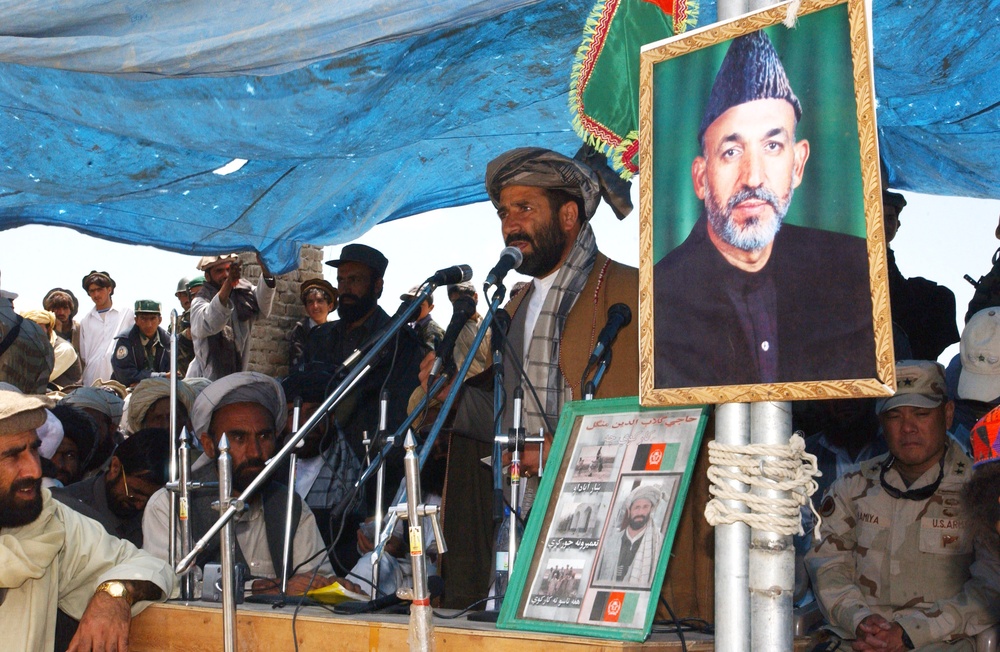 Paktika Governor Manghal speaks to Afghans in Orgun-E.