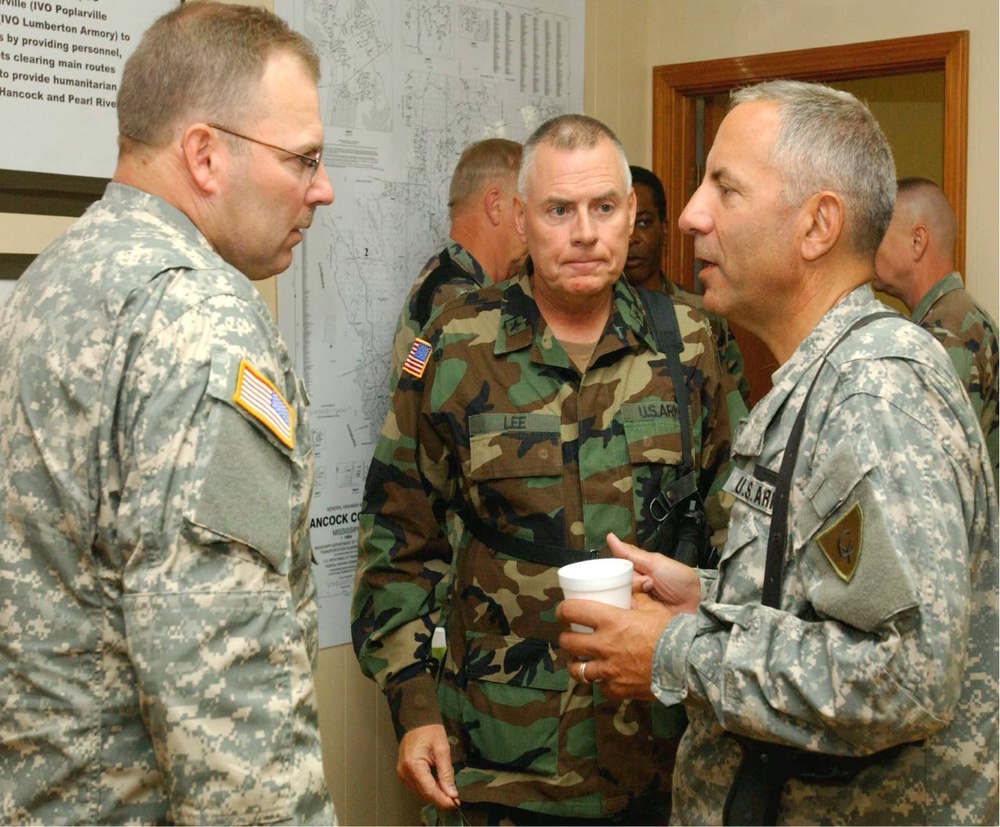 DVIDS - Images - Brig. Gen. Matthew Kambic, Brig. Gen. Jack Lee, and ...