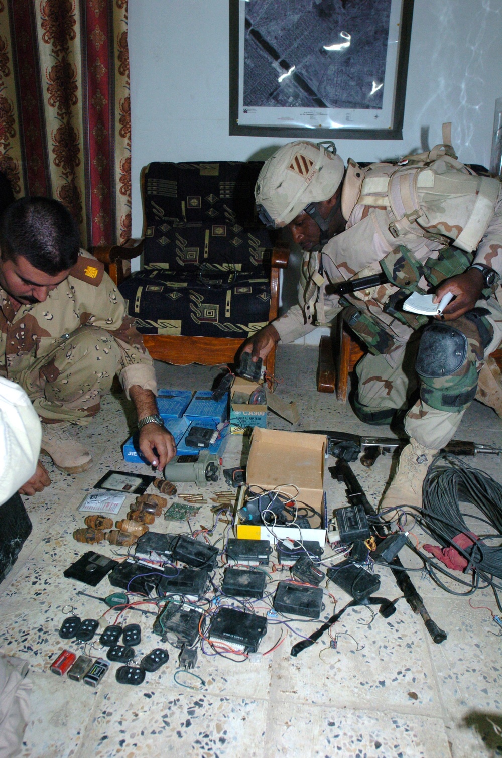 Iraqi Soldiers launch successful raid