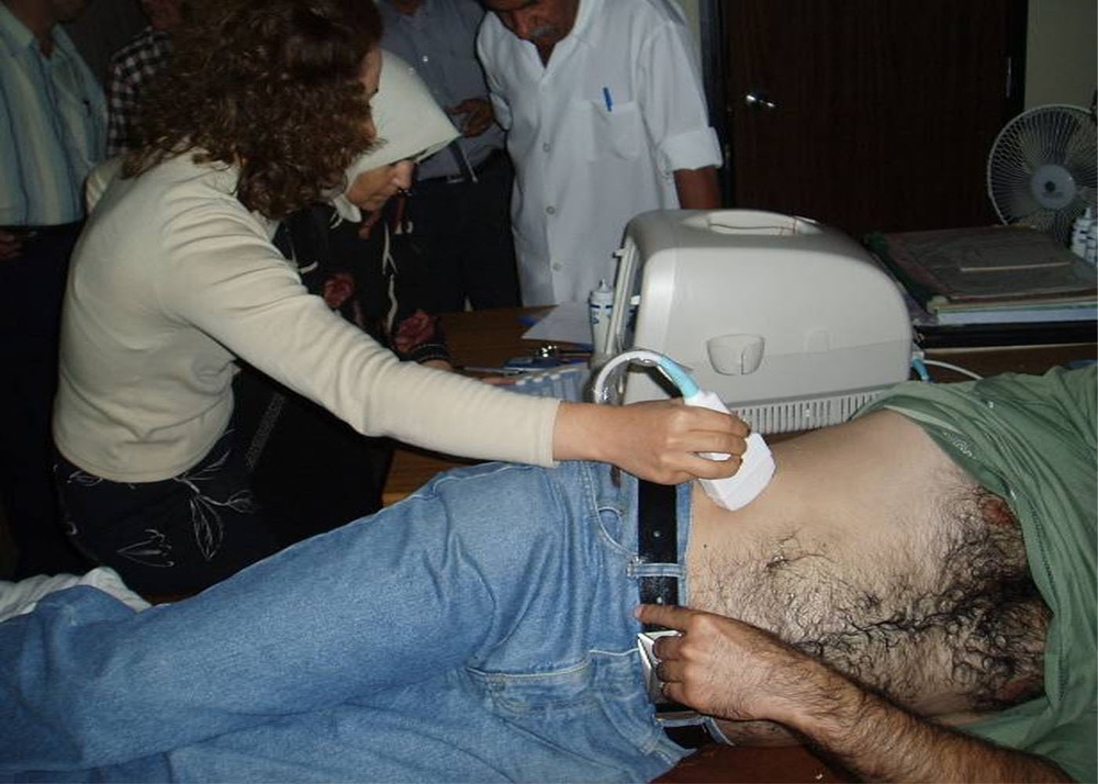 Kirkuk's Azadi Hospital receives ultrasound equipment from coalition forc