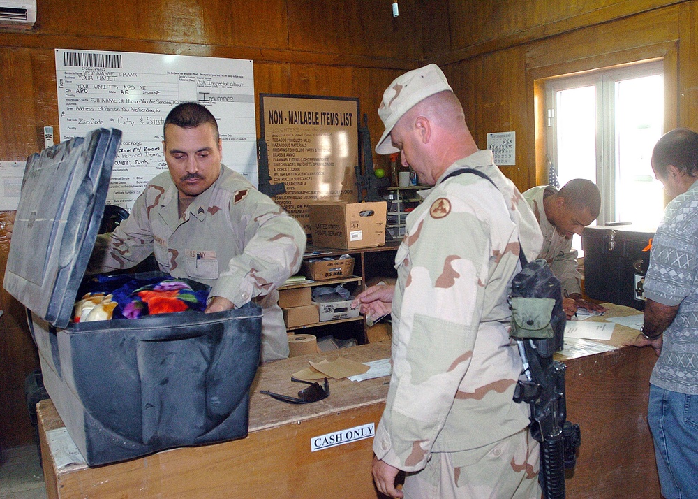 Postal companies deliver customer service in Iraq