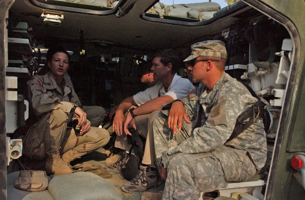 Wisconsin senator meets with Soldiers at FOB Courage