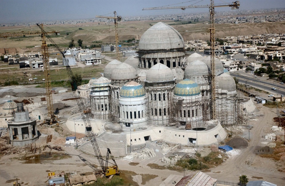 A new Mosque takes shape