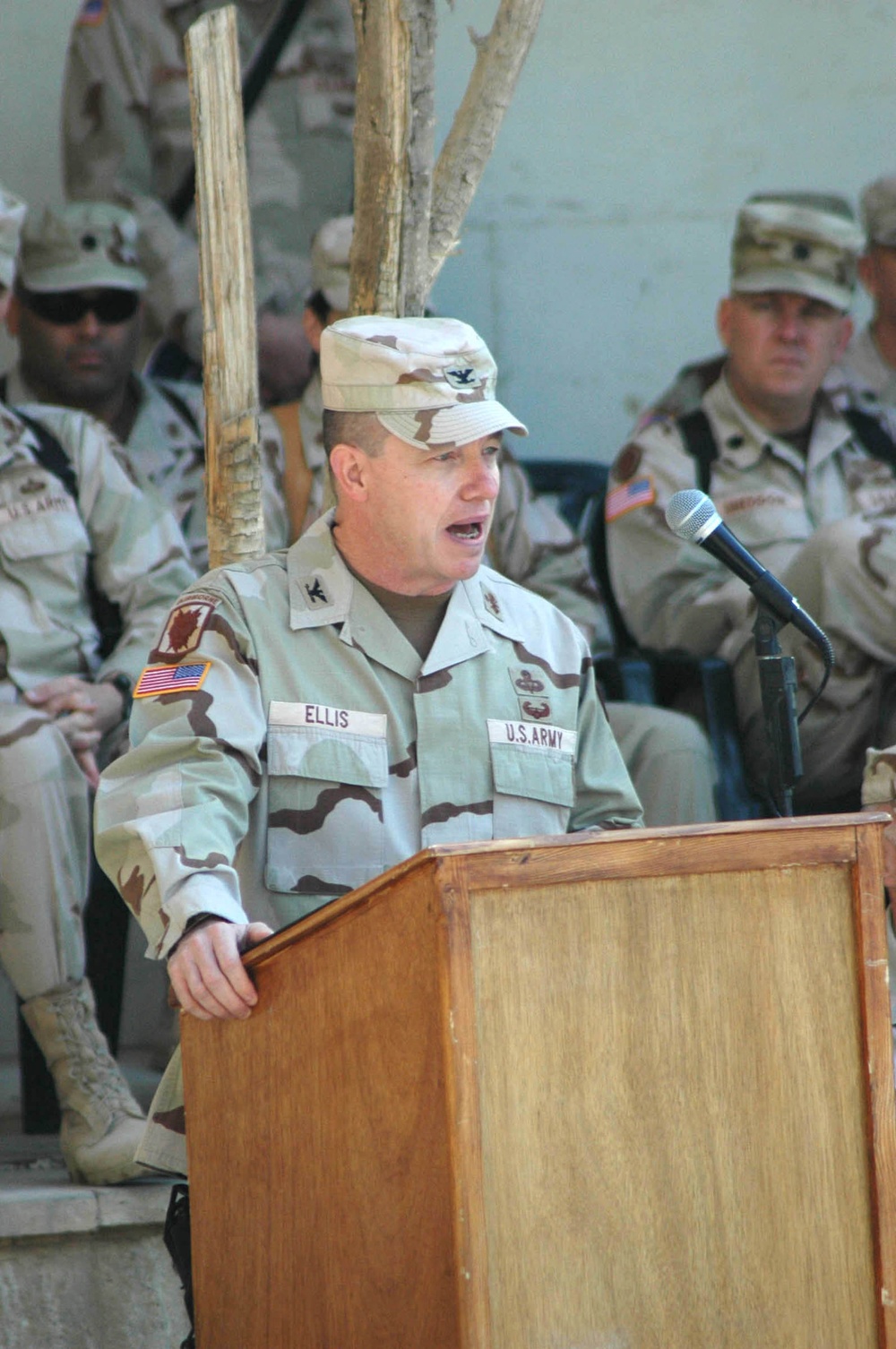 Col. Bryan Ellis congratulates his Soldiers