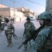 Iraqi Soldiers nab 19 terrorists in Sadr City
