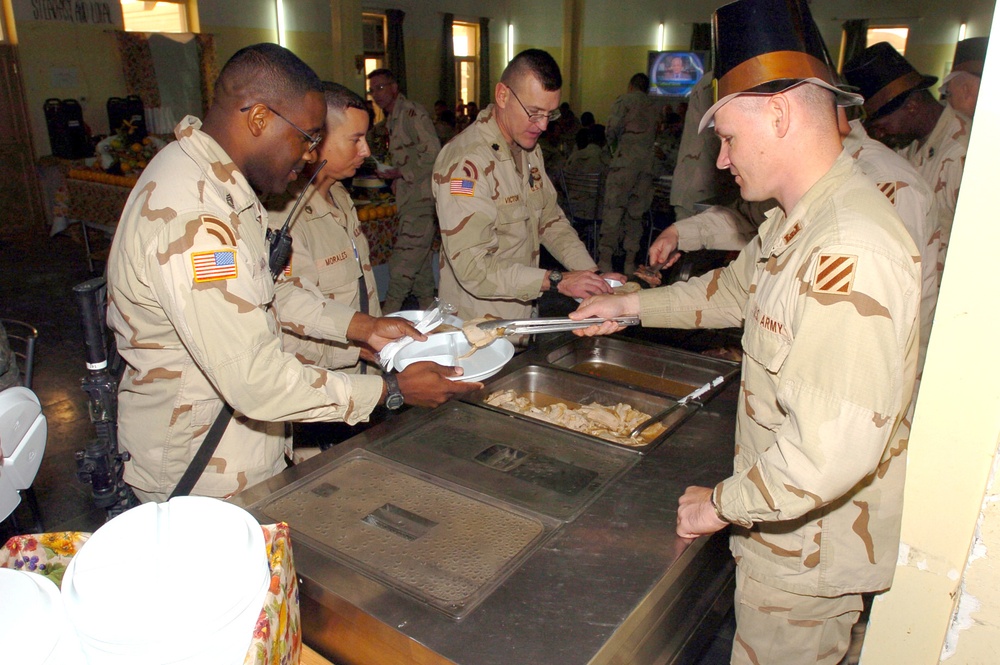 A 1st BCT Thanksgiving