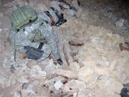 82nd Airborne conduct raids