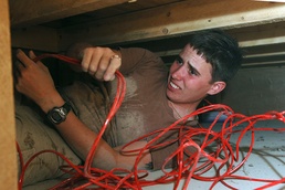 High-tech cable dogs keep Task Force Baghdad talking