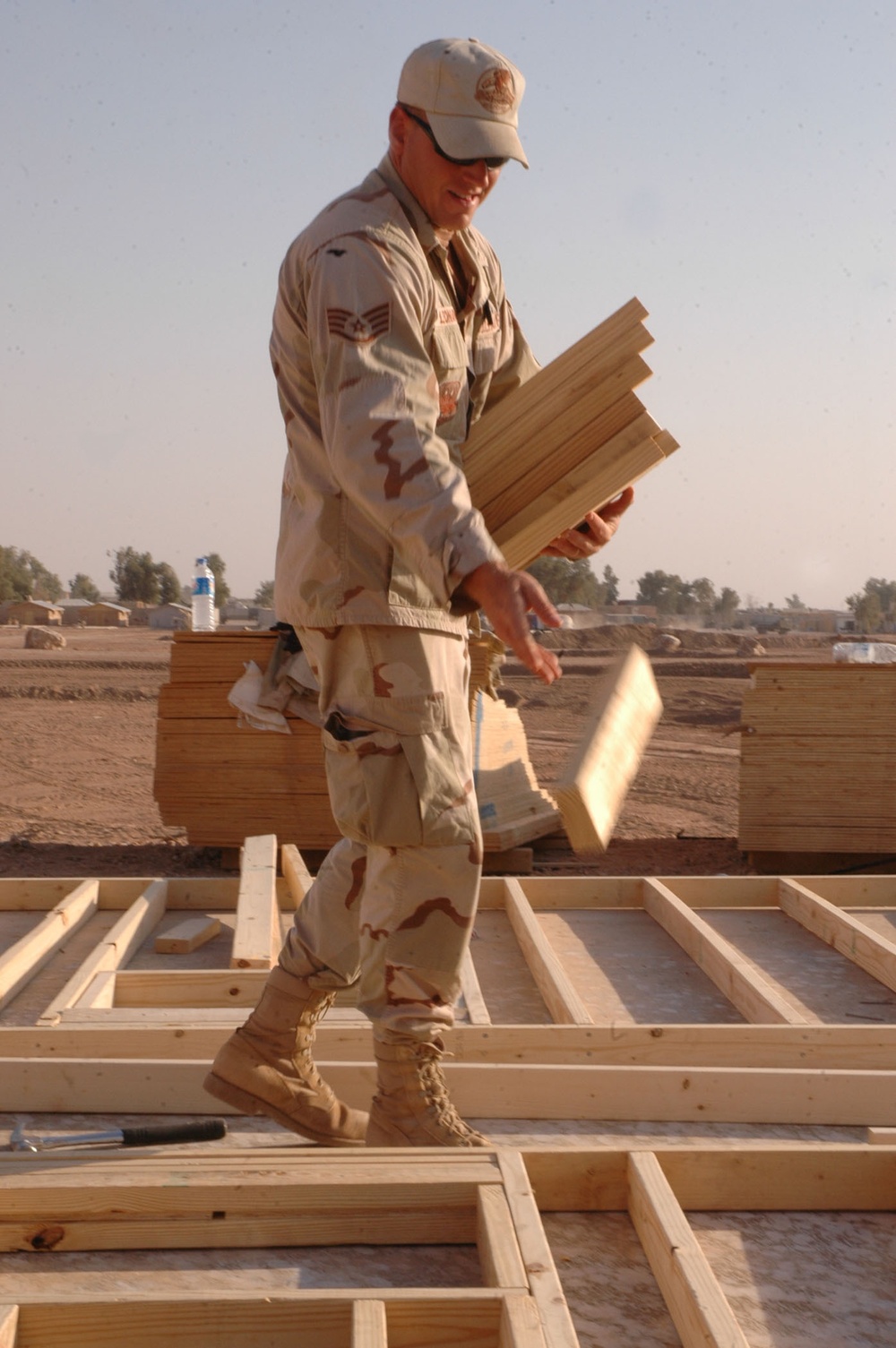 Red Horse Soldiers build new MWR building