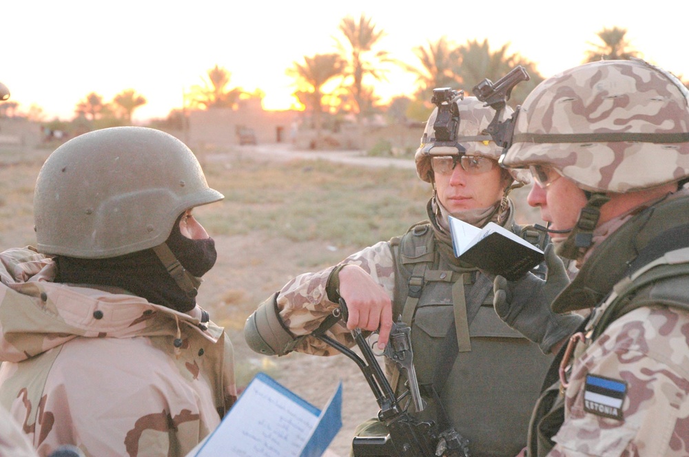 Stone Platoon works with U.S. Soldiers