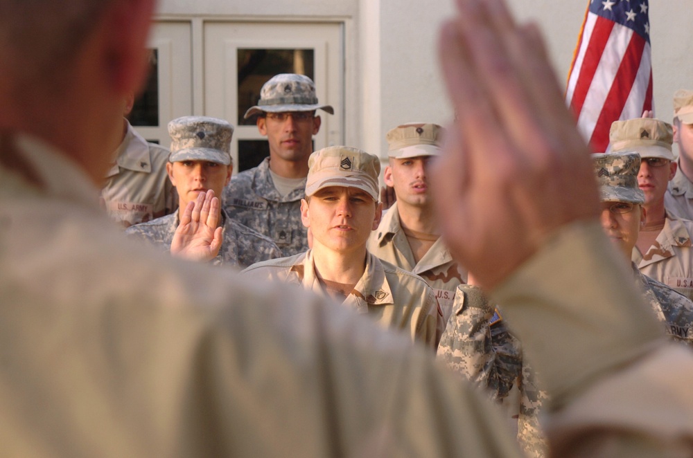 Lt. Gen. Helmly Reenlists Soldiers