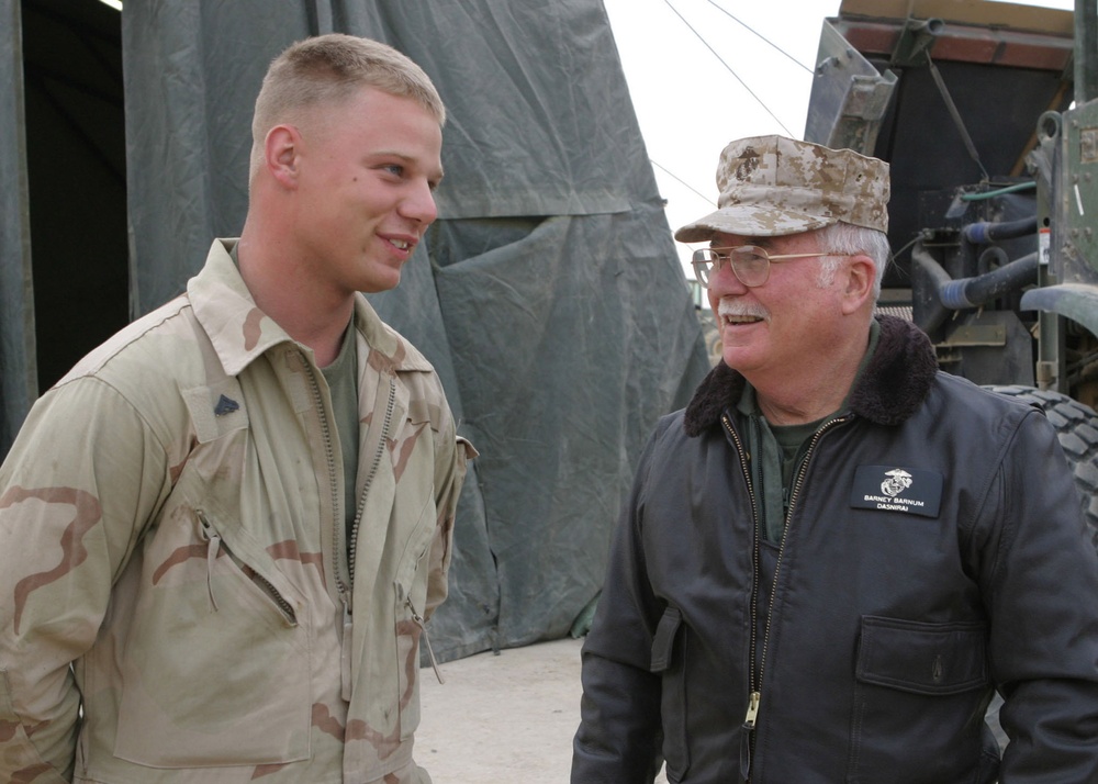 Assistant Commandant and Medal of Honor Recipient Visit 22nd MEU (SOC) in I