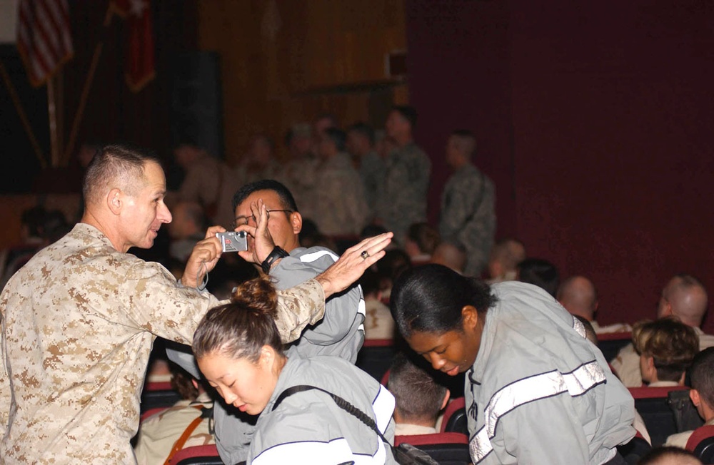 Gen. Pace and star-studded troupe visit Anaconda for New Year's