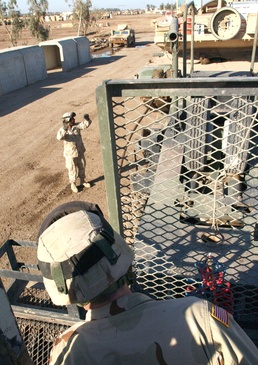 Soldiers train on Army's biggest truck